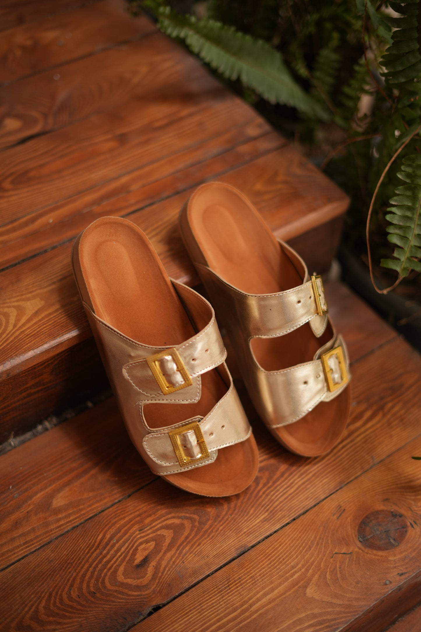 Summer Slippers gold