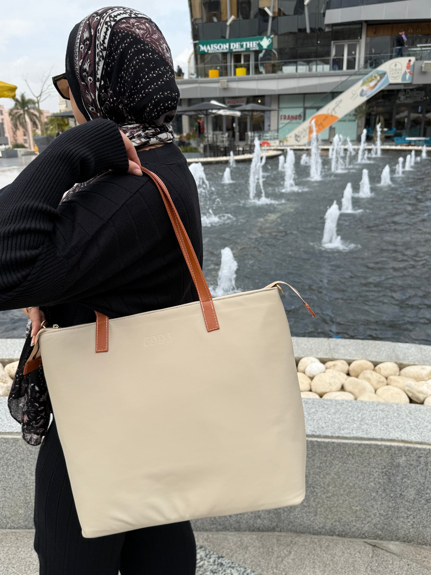 Cleo Beige