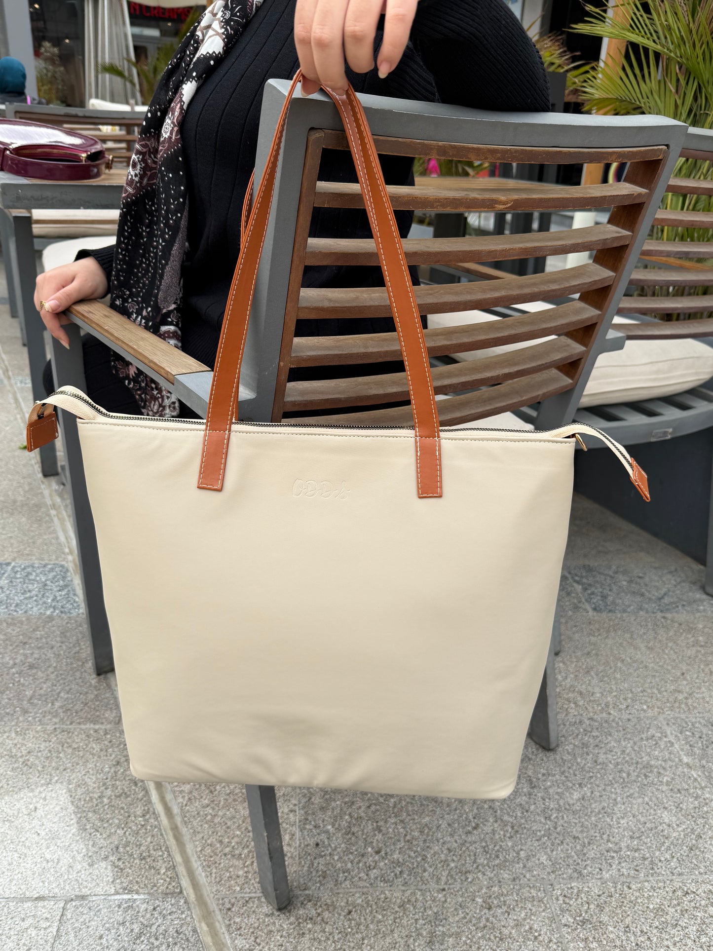 Cleo Beige