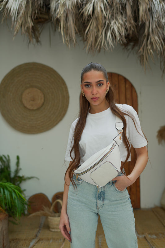 Alba White