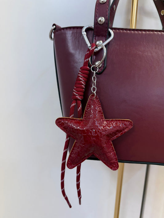 Star in burgundy