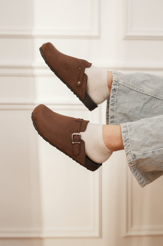 Winter clogs Brown